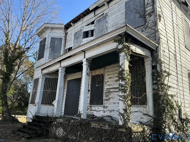 $129,999 | 640 East Washington Street, Petersburg, VA 23803