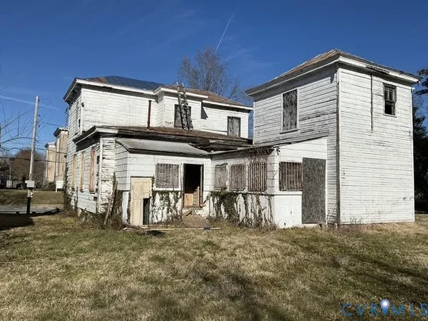 $129,850 | 640 West Washington Street, Petersburg, VA 23803