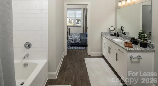 $1,370 | 8424 North Tryon Street, Unit A2, Charlotte, NC 28262