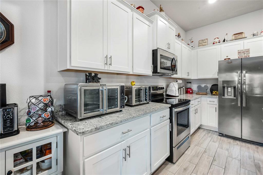 13019 Ogden Glade Road Dade City, FL 33525 - Photo 12 of 33