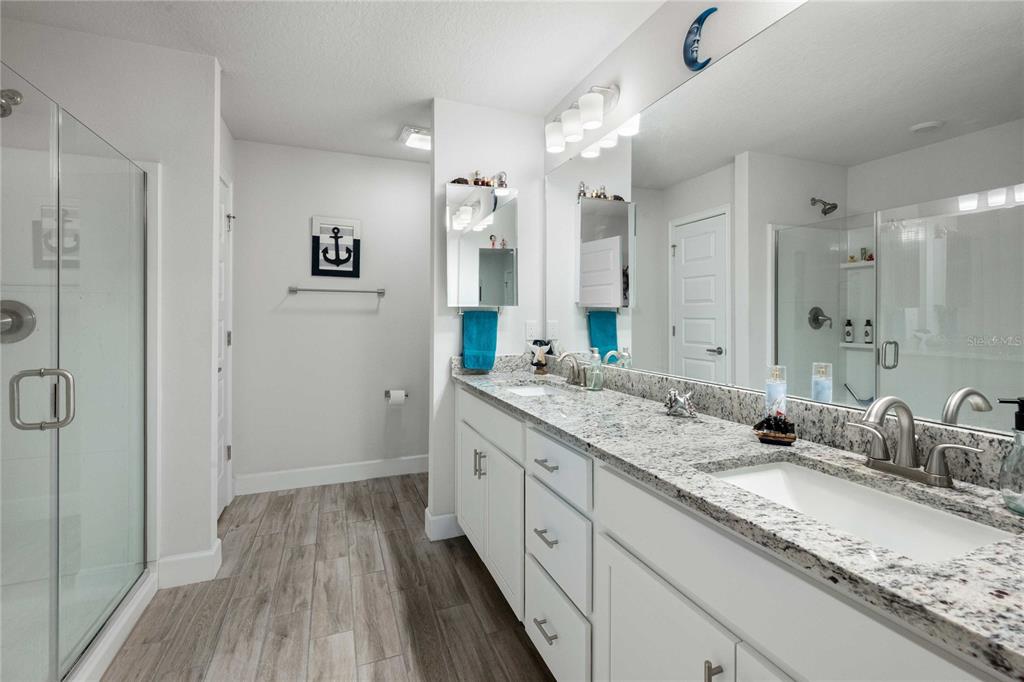 13019 Ogden Glade Road Dade City, FL 33525 - Photo 16 of 33