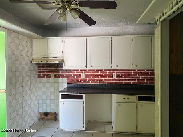 219 Appomattox Road Louisville, KY 40214 - Photo 3 of 19 Kitchen