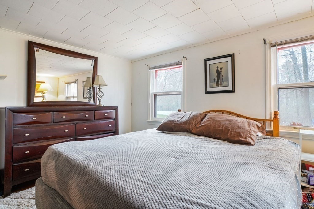 22 Bagley Road Holbrook, MA 02343 - Photo 6 of 10