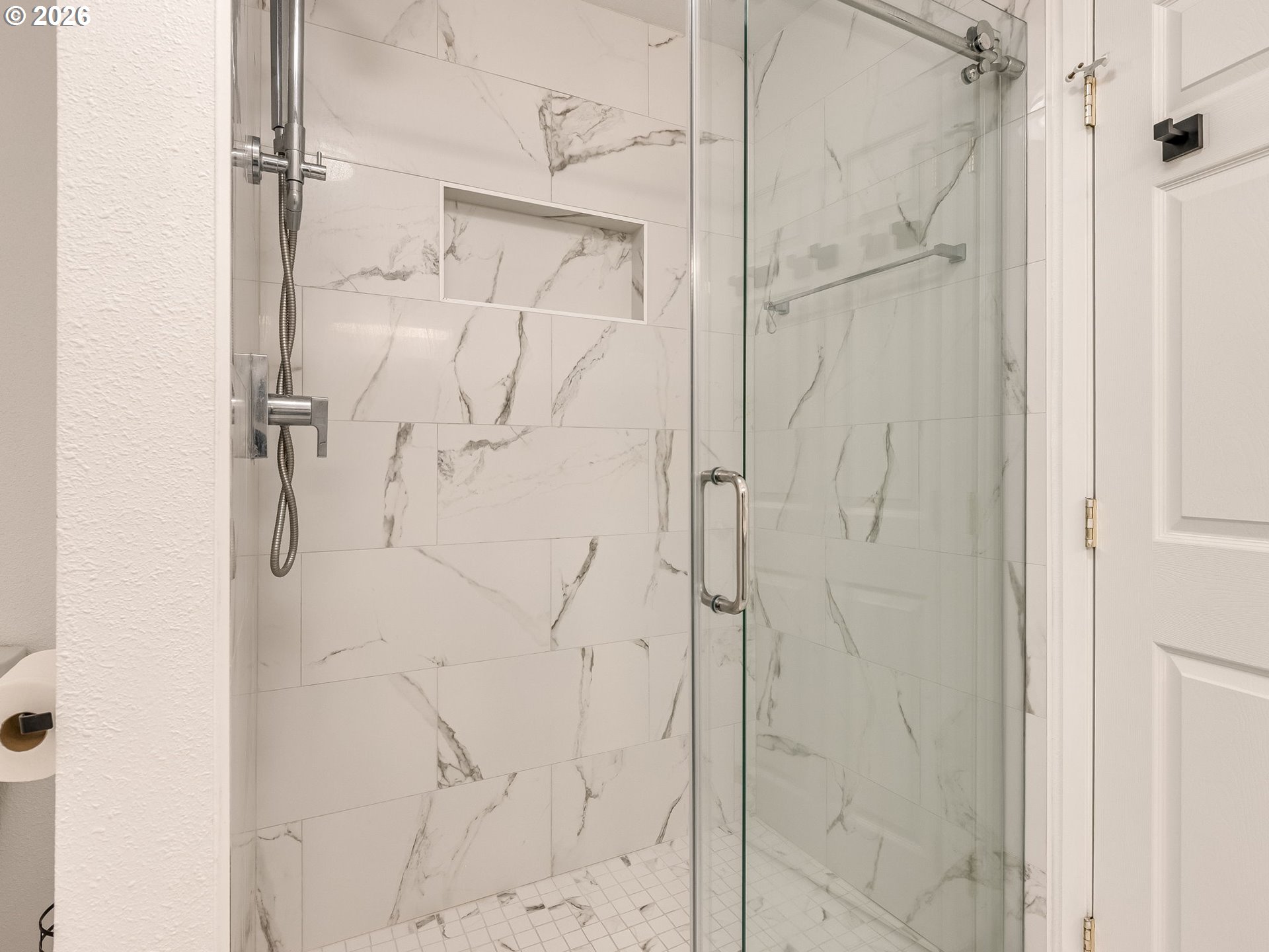 2414 Southeast Bella Vista Road Vancouver, WA 98683 - Photo 32 of 45 Bathroom