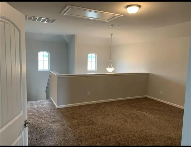 $299,500 | 8127 Kinslee Lane, Iowa, LA 70647