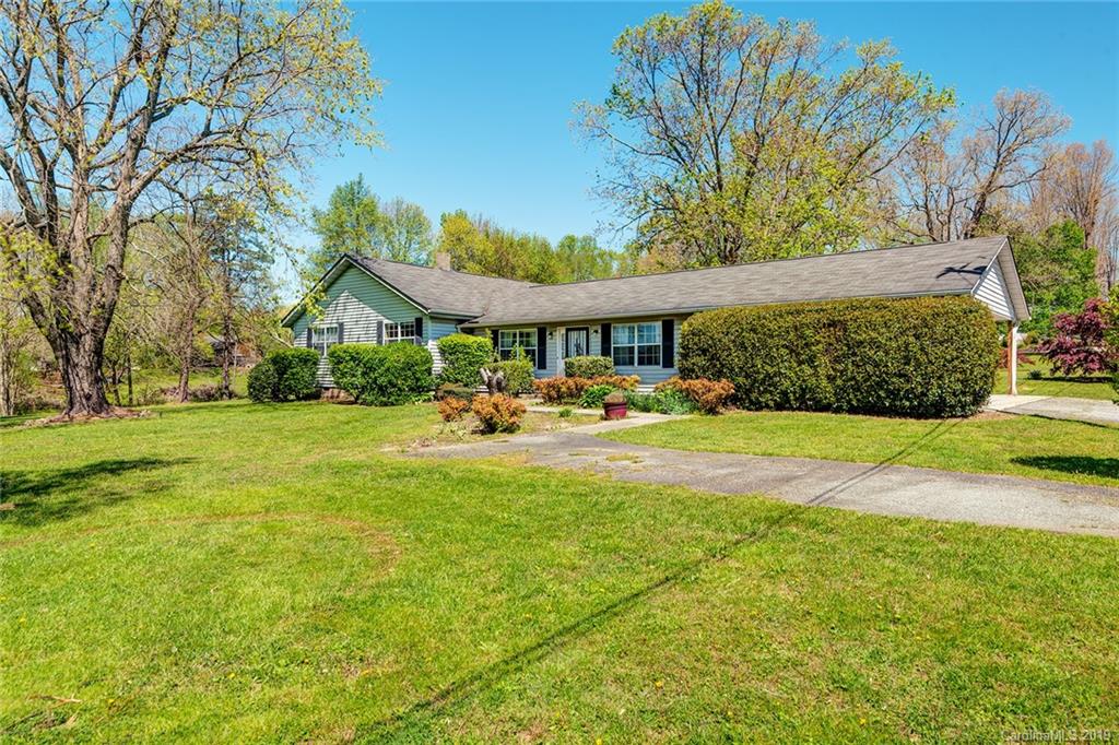 519 Dana Road Hendersonville, NC 28792 - Photo 21 of 25 Gallery Image 21