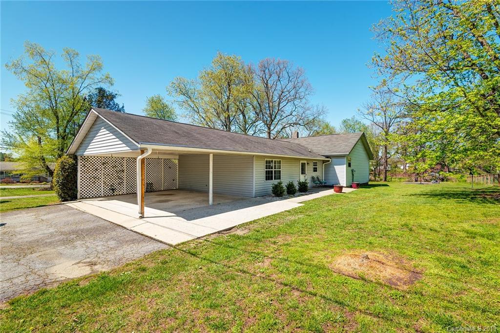519 Dana Road Hendersonville, NC 28792 - Photo 25 of 25 Gallery Image 25
