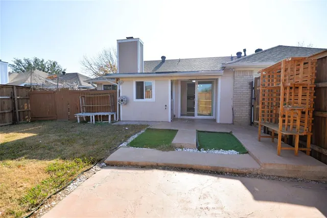 $2,500 | 1217 Wild Cherry Drive, Carrollton, TX 75010