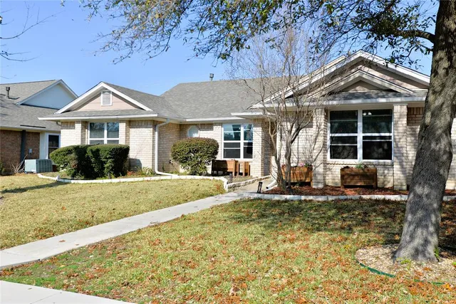 $2,500 | 1217 Wild Cherry Drive, Carrollton, TX 75010