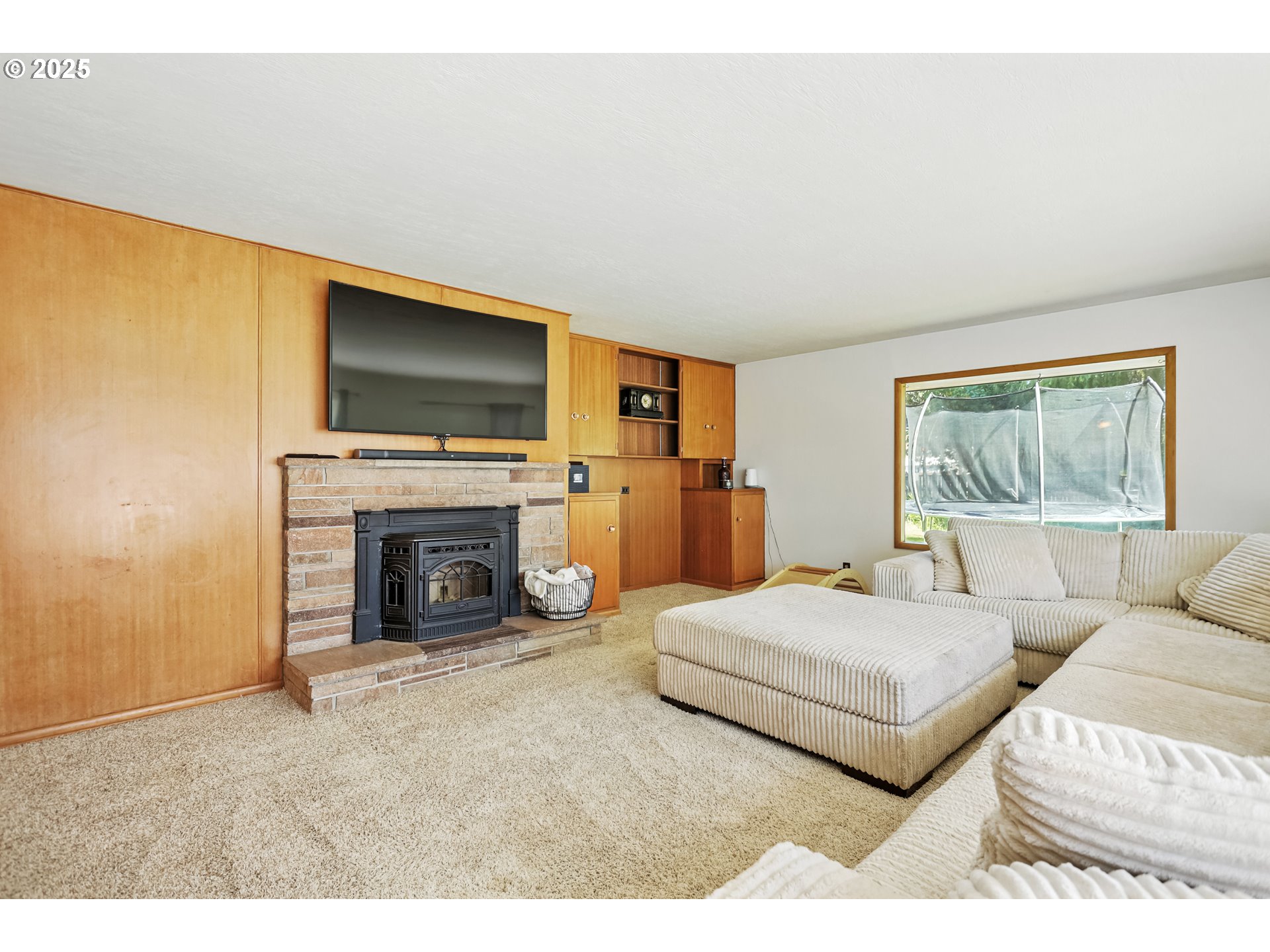 236 N Mill Grass Valley, OR 97029 - Photo 13 of 45 a spacious bedroom with a bed and a flat screen tv