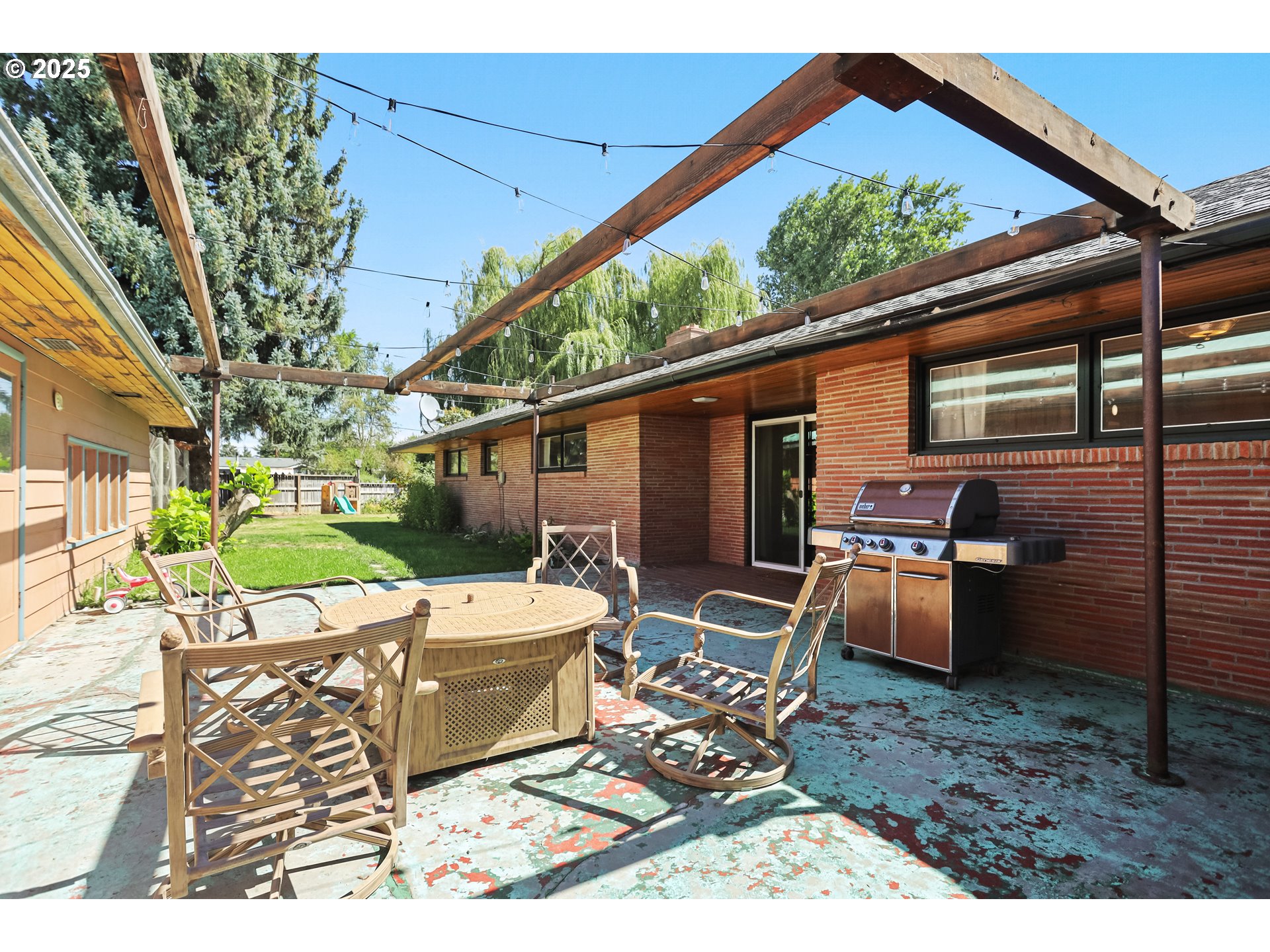 236 N Mill Grass Valley, OR 97029 - Photo 33 of 45 a outdoor space with patio lots of furniture