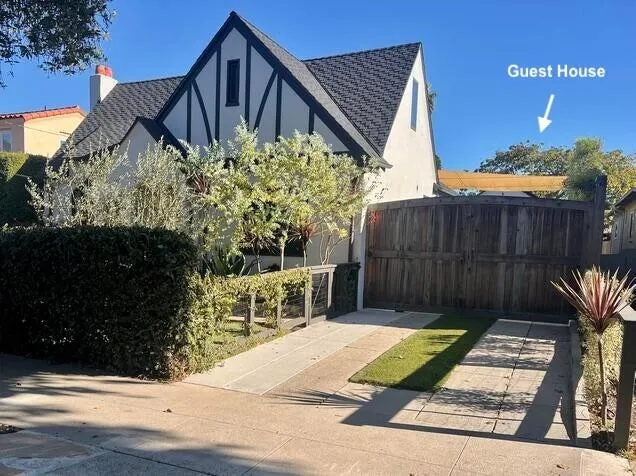 $2,950 | 825 West Pedregosa Street, Unit ADU, Santa Barbara, CA 93101