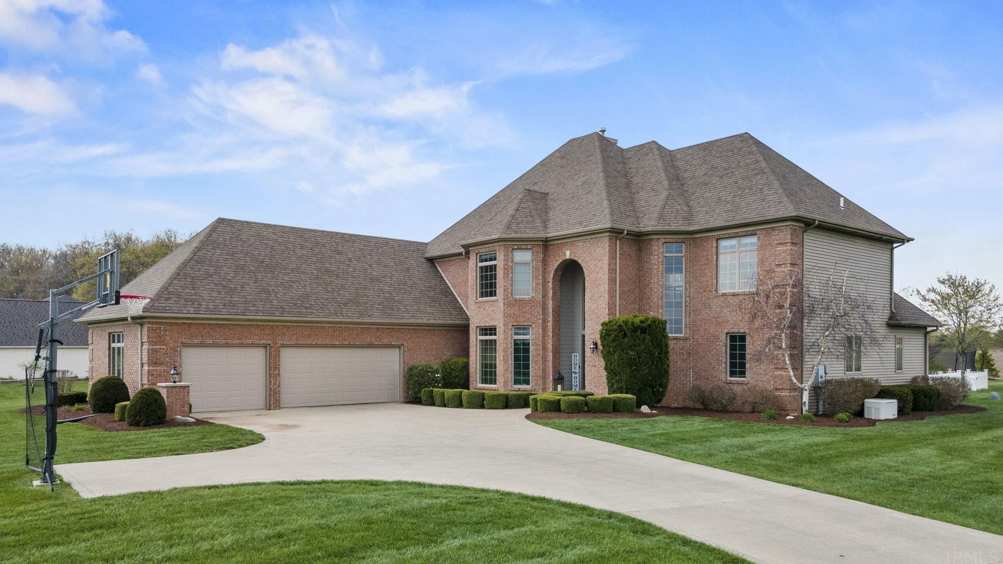 14235 Pulver Road Fort Wayne, IN 46845 - Photo 2 of 36