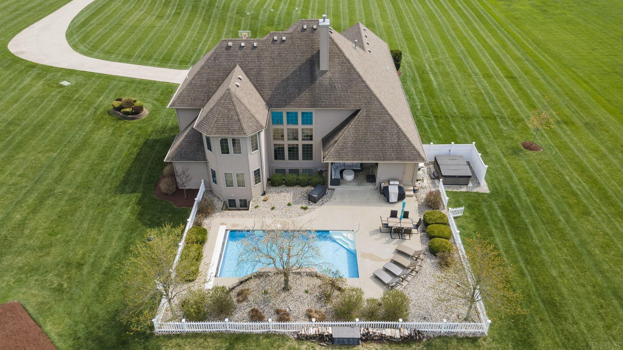 14235 Pulver Road Fort Wayne, IN 46845 - Photo 8 of 36