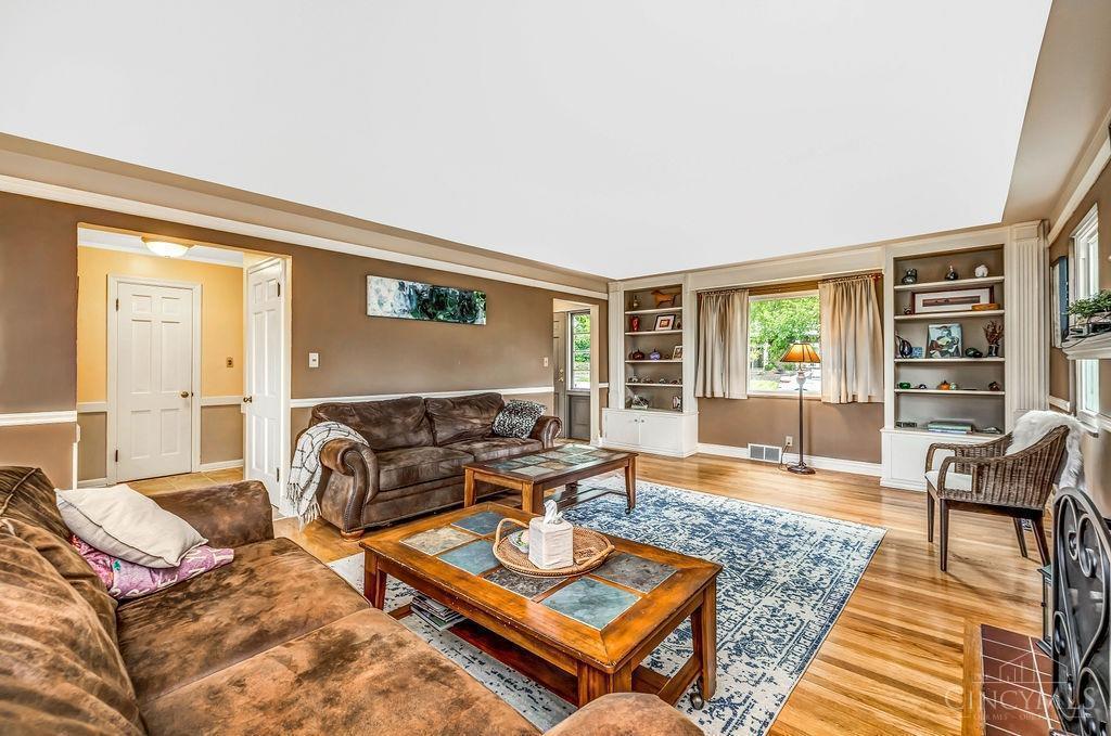713 Maplewood Road Hamilton, OH 45013 - Photo 9 of 49 Gallery Image 9