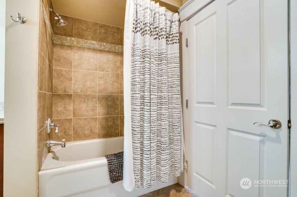 708 Market Street, Unit 705 Tacoma, WA 98402 - Photo 17 of 39
