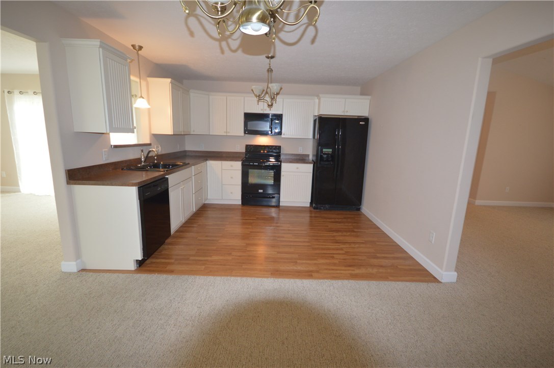 35 Roaming Rock Boulevard Rome, OH 44085 - Photo 8 of 27 Gallery Image 8