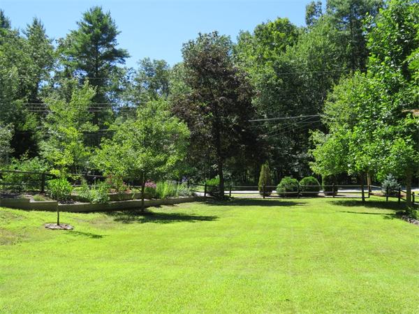 8 Shirley Road Townsend, MA 01469 - Photo 19 of 19