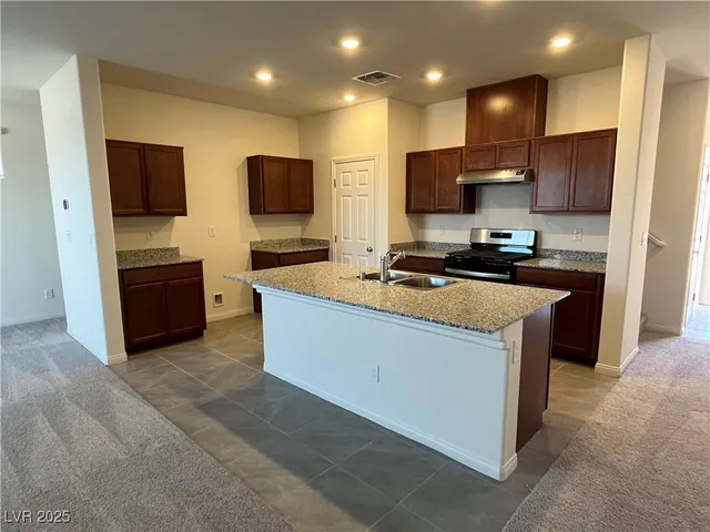 $2,350 | 9110 Nostrand Avenue, Las Vegas, NV 89148