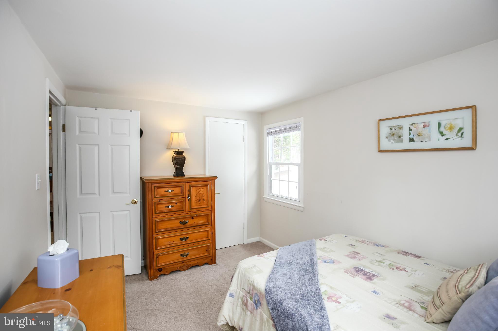 10711 Seven Locks Road Potomac, MD 20854 - Photo 22 of 30 Bedroom