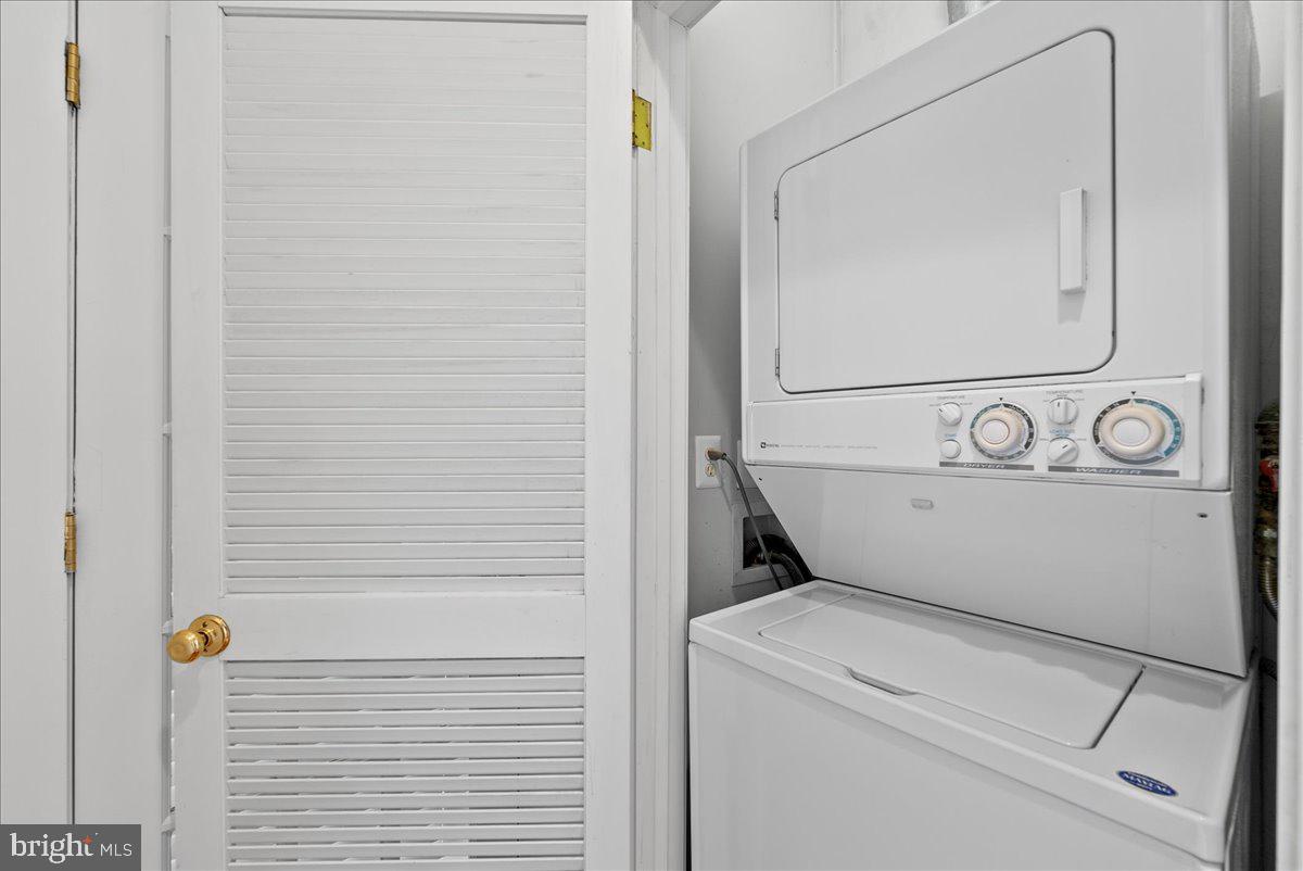 3326 Volta Place Northwest Washington, DC 20007 - Photo 18 of 24