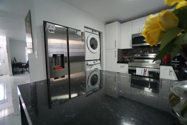 $420,000 | 1765 West 41st Street, Unit 2D, Hialeah, FL 33012