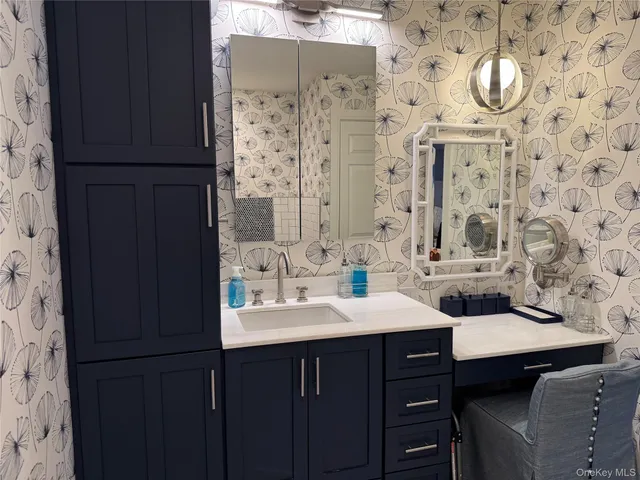 $779,000 | 910 Altessa Boulevard, Melville, NY 11747