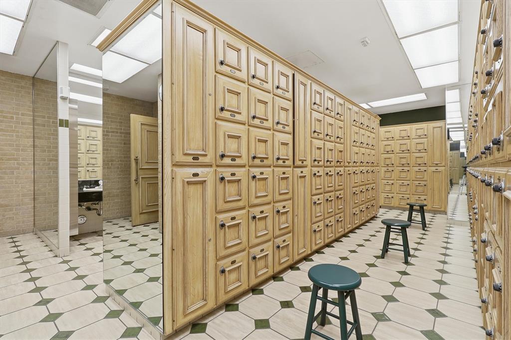 5200 Keller Springs Road, Unit 1315 Dallas, TX 75248 - Photo 24 of 40