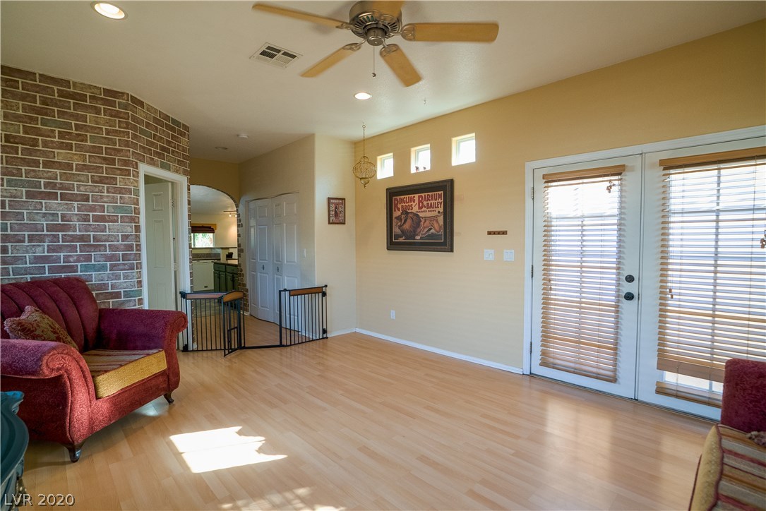 120 Ringlore Road Henderson, NV 89015 - Photo 12 of 37 Gallery Image 12