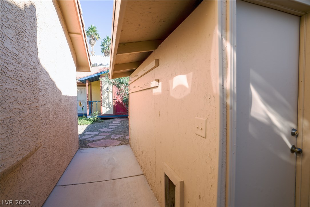 120 Ringlore Road Henderson, NV 89015 - Photo 35 of 37 Gallery Image 35