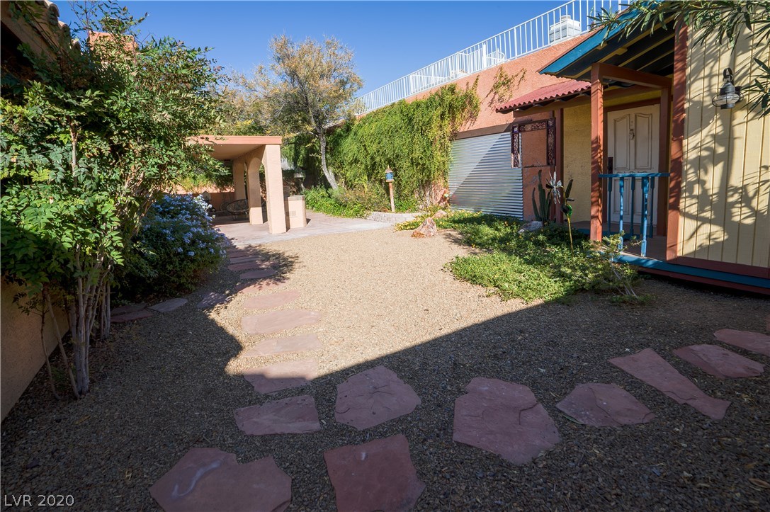 120 Ringlore Road Henderson, NV 89015 - Photo 4 of 37 Gallery Image 4