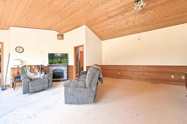 $499,000 | 24147 Maple Drive West, Bovey, MN 55709