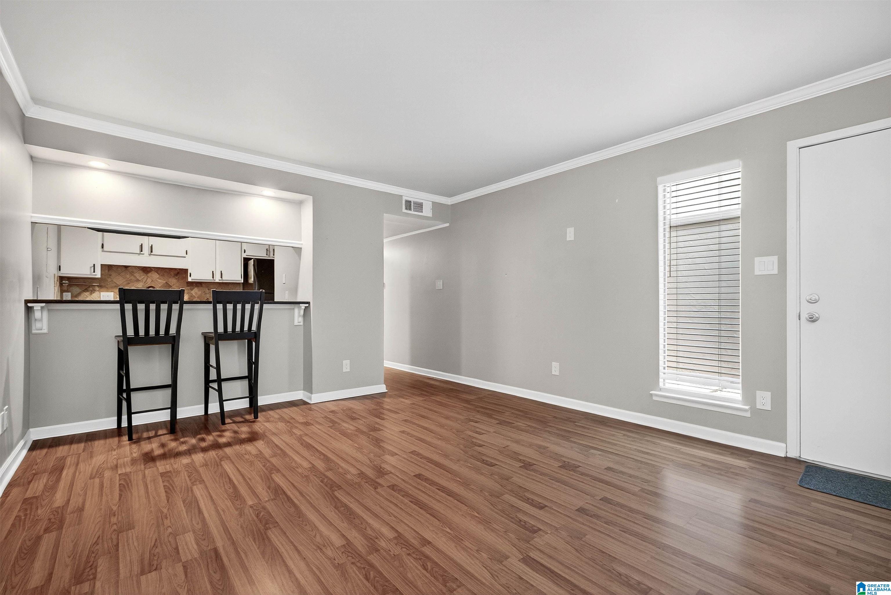 3350 Altamont Road South, Unit E3 Birmingham, AL 35205 - Photo 7 of 26 Gallery Image 7