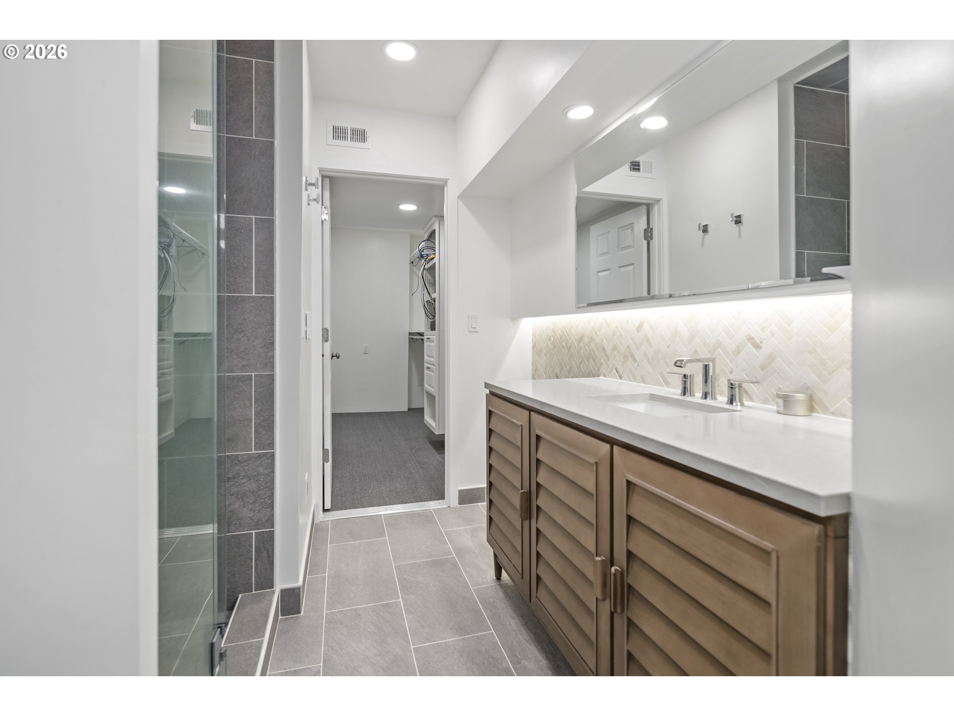 13445 Applegate Terrace Oregon City, OR 97045 - Photo 13 of 21 Bathroom