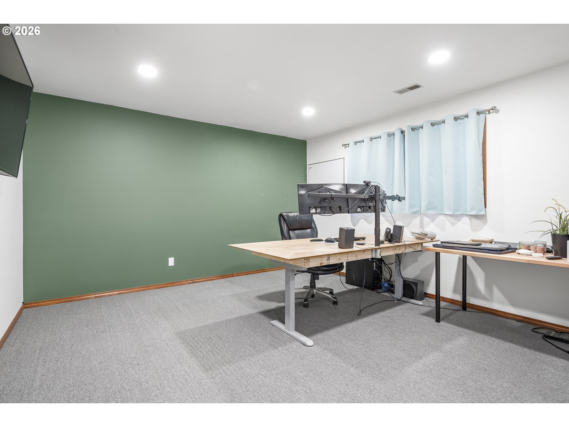 13445 Applegate Terrace Oregon City, OR 97045 - Photo 15 of 21 Bedroom