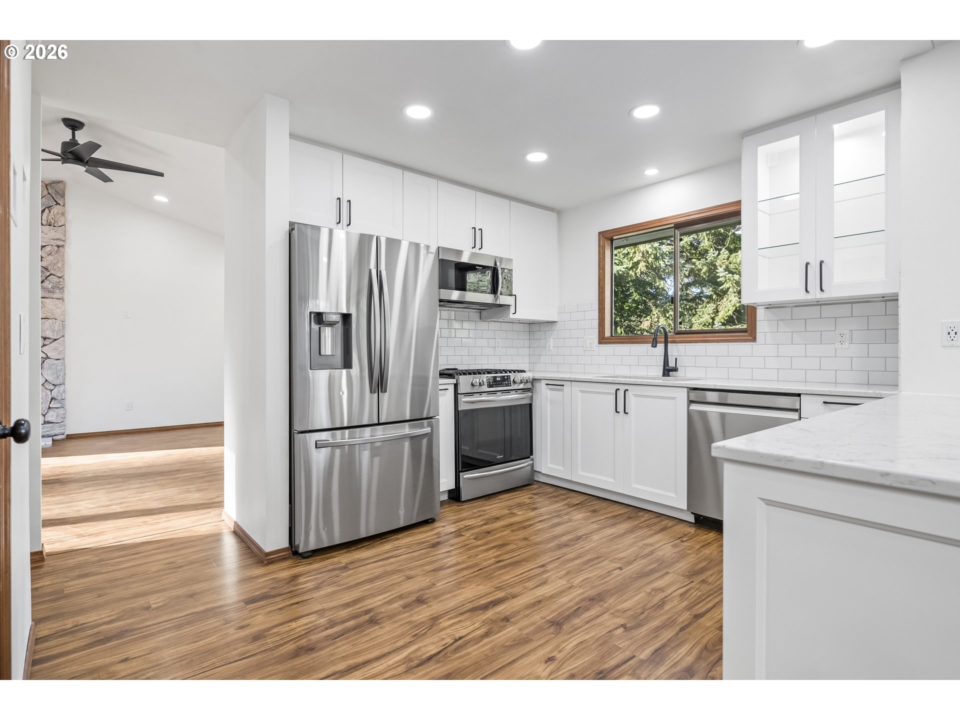 13445 Applegate Terrace Oregon City, OR 97045 - Photo 4 of 21