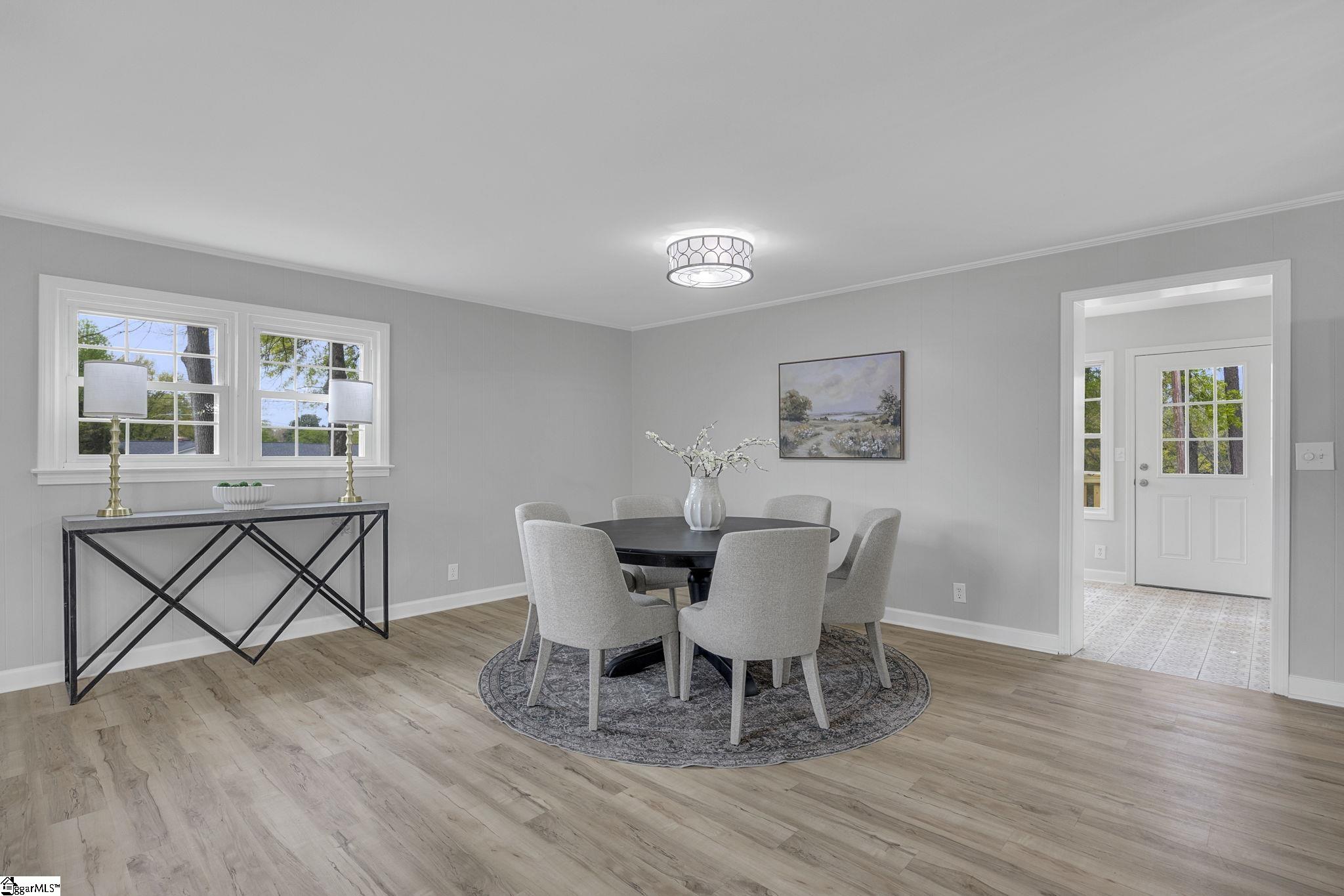 401 Central Avenue Mauldin, SC 29662 - Photo 11 of 39