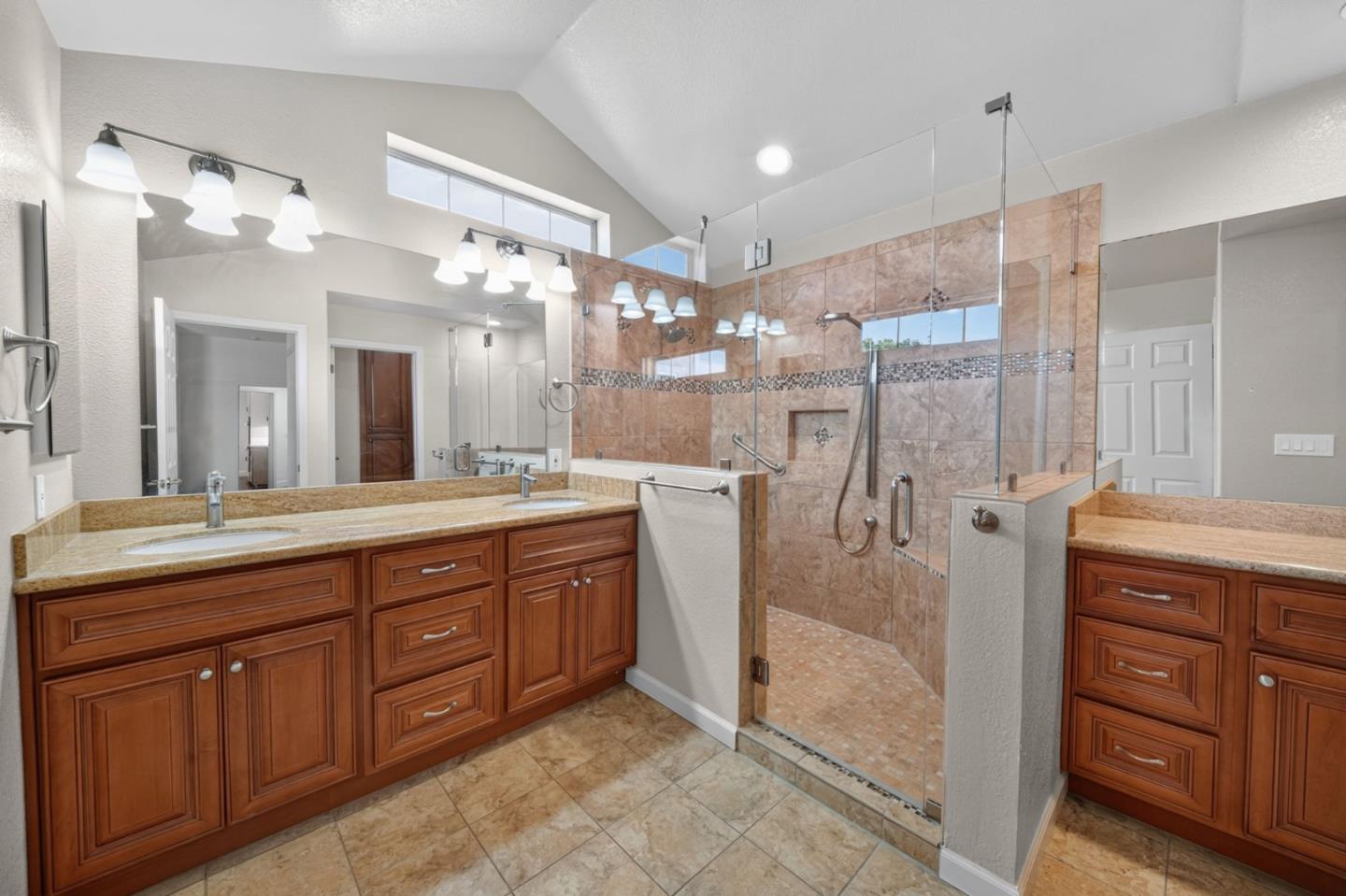 8718 McCarty Ranch Drive San Jose, CA 95135 - Photo 28 of 63