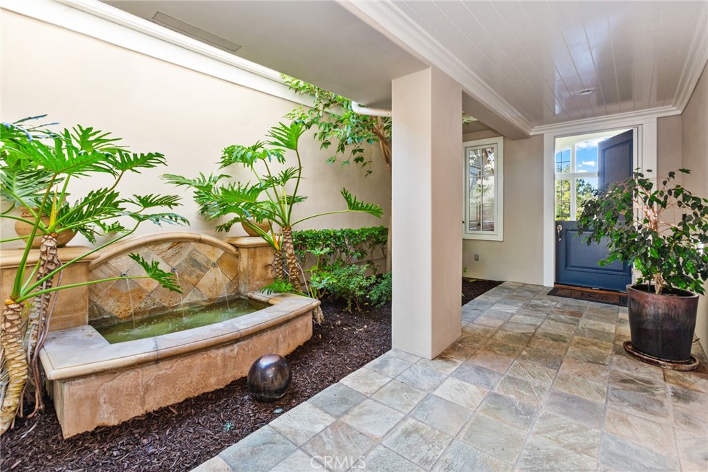 8 Rue Verte Newport Beach, CA 92660 - Photo 4 of 65