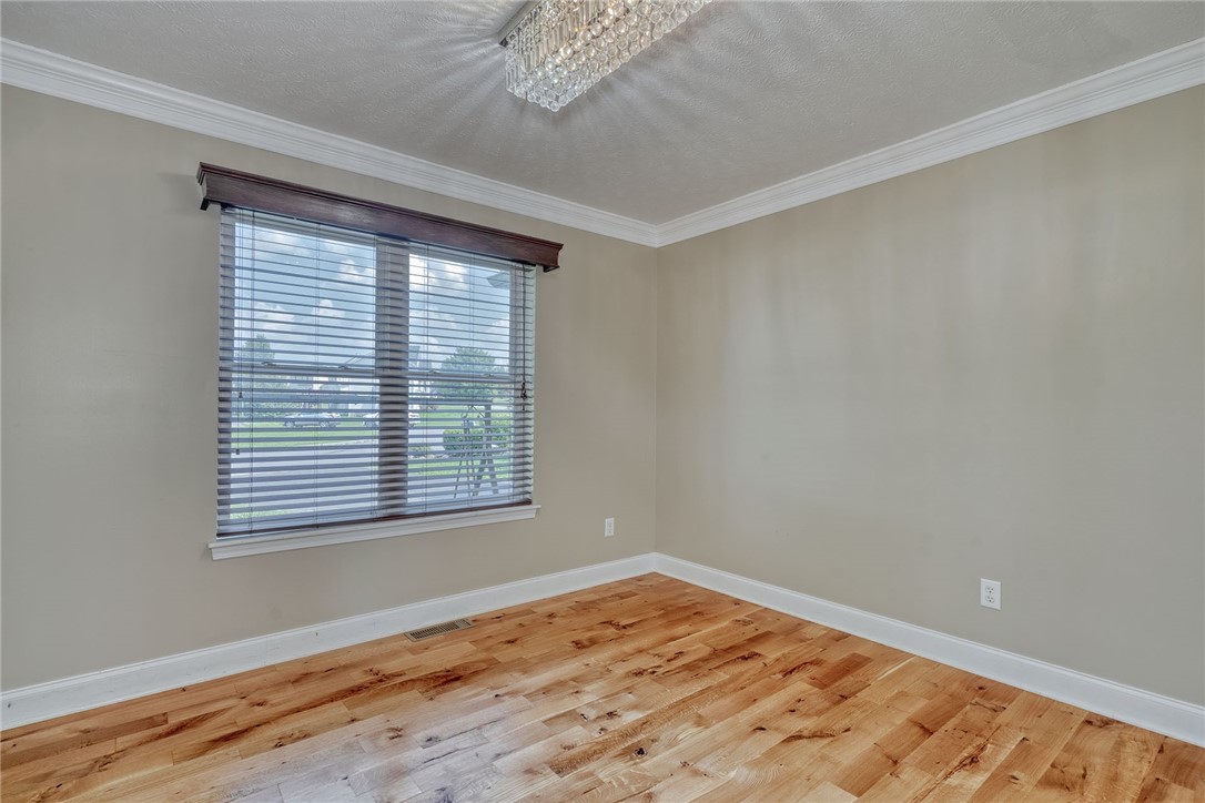 83 Derrick Drive Henrietta, NY 14586 - Photo 19 of 50