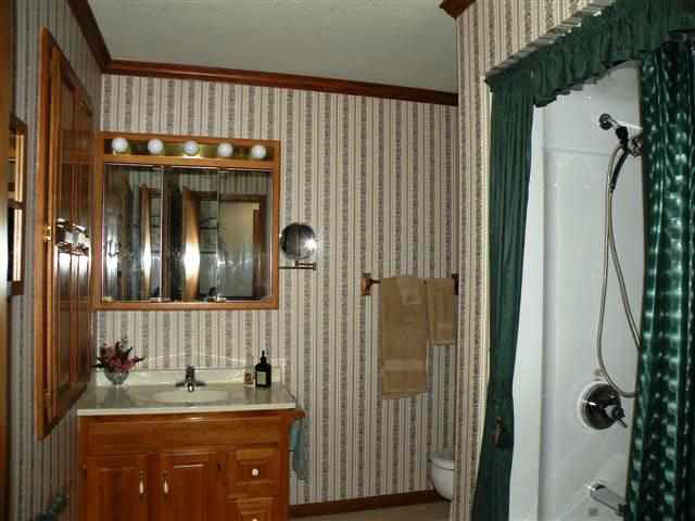 6749 East Cornelius Road Syracuse, IN 46567 - Photo 22 of 25 Gallery Image 22