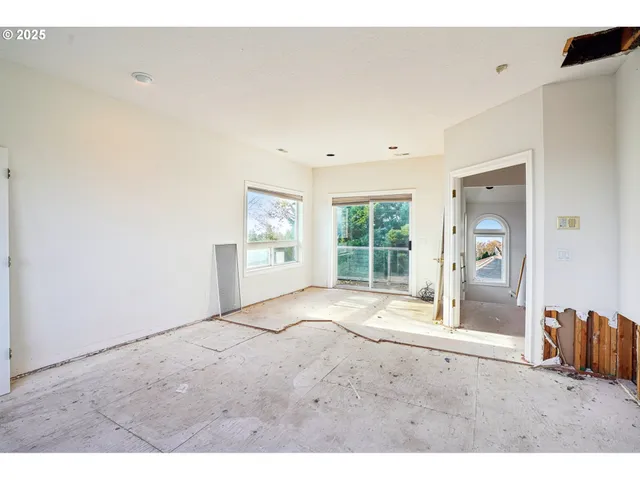 $650,000 | 23300 Northeast Bald Peak Road, Hillsboro, OR 97123