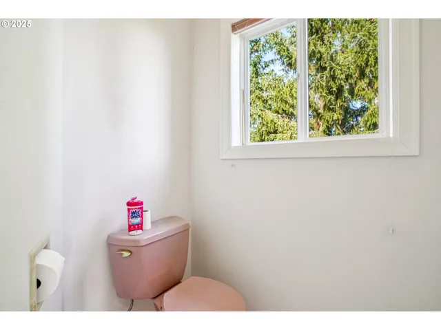 $650,000 | 23300 Northeast Bald Peak Road, Hillsboro, OR 97123