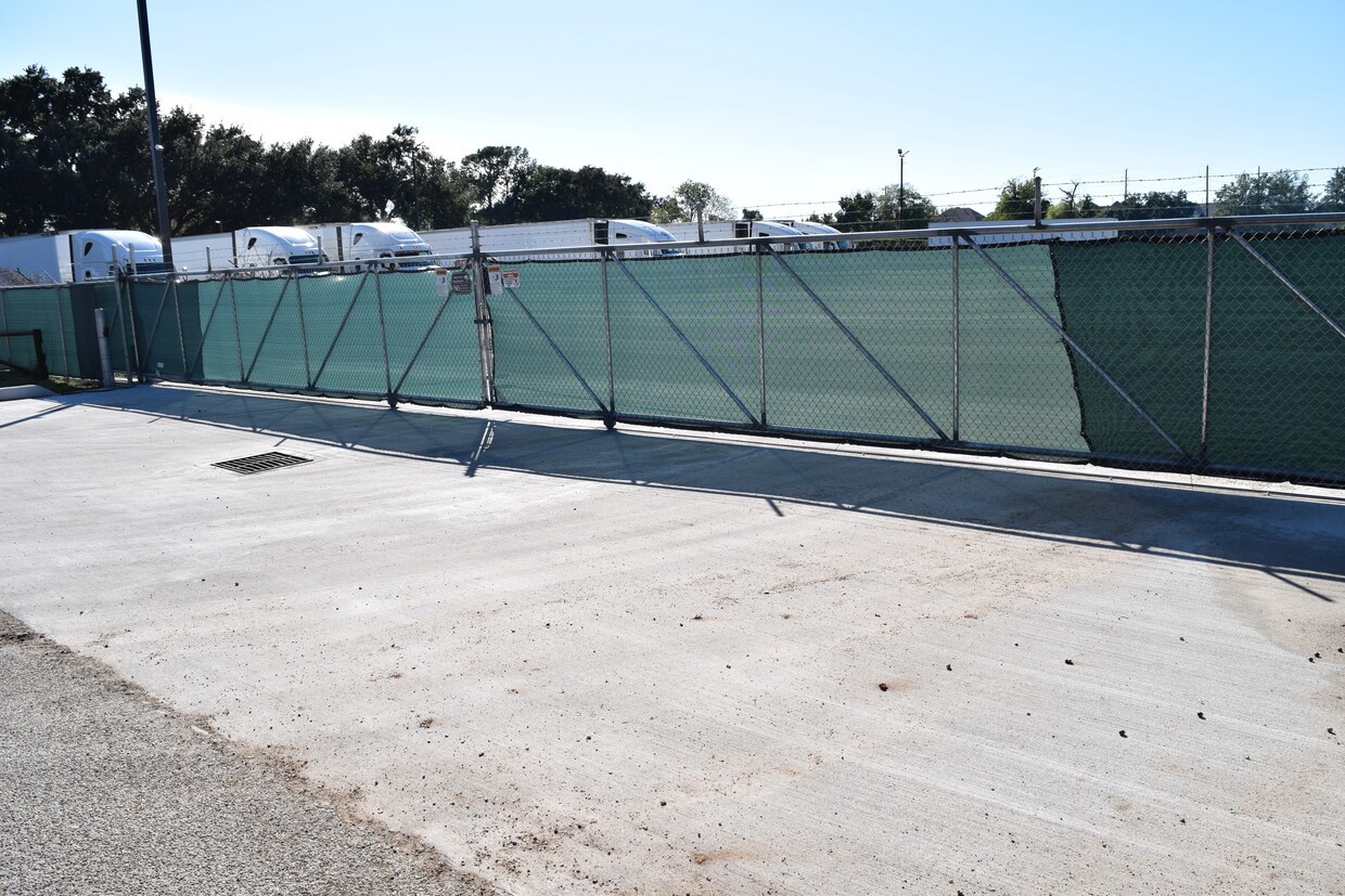 12115 West Drive Cypress, TX 77433 - Photo 9 of 10