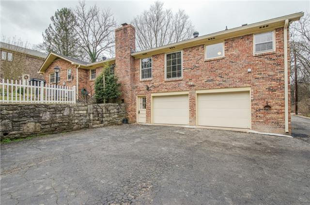 5326 Overton Road Nashville, TN 37220 - Photo 17 of 20 The Patio is Located up the Steps!