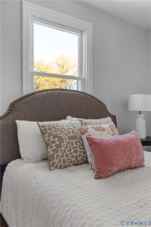 2700 Berry Road Richmond, VA 23234 - Photo 28 of 46 a bedroom with a bed and a larger window