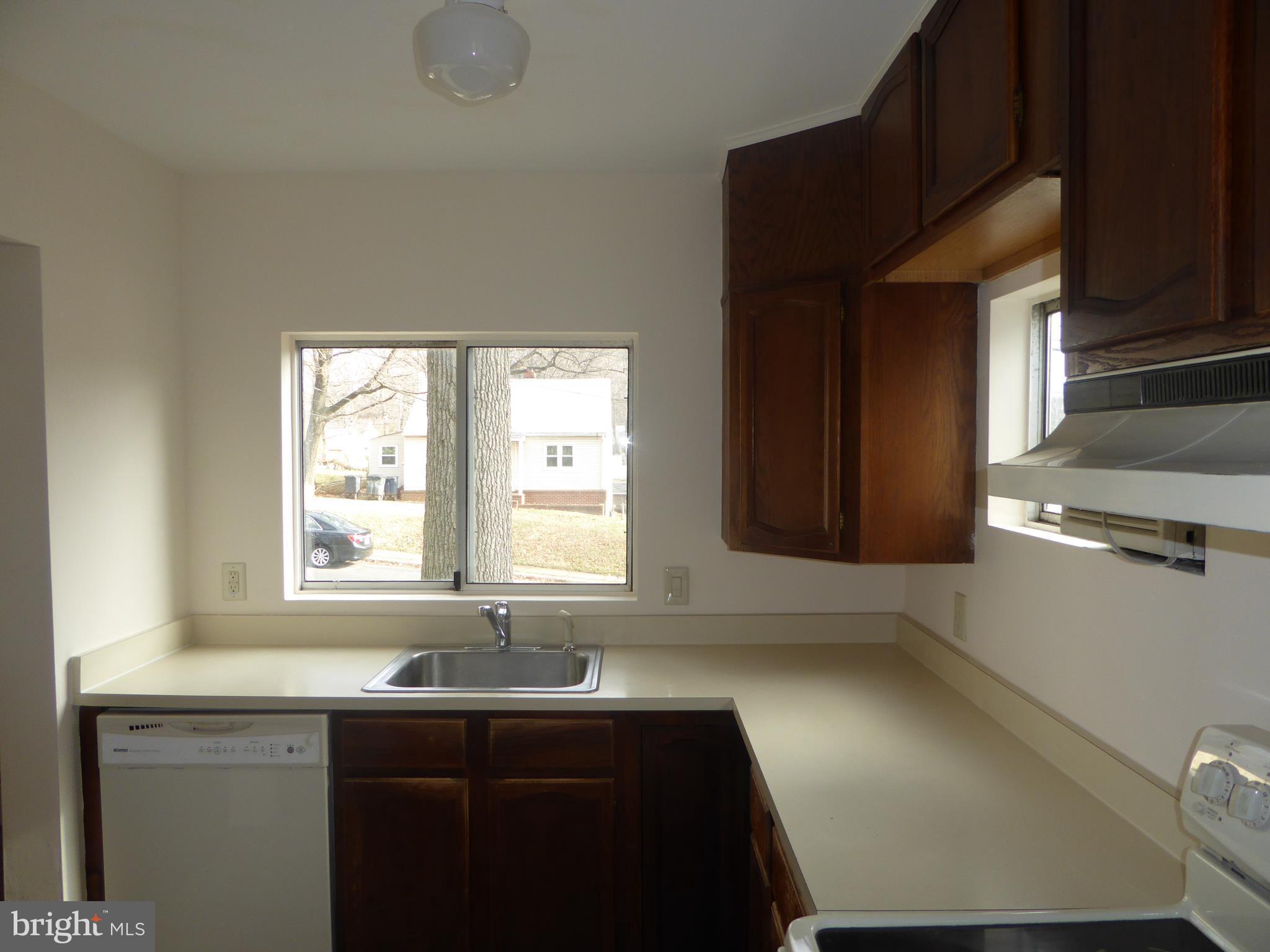 7731 Frederick Road Hyattsville, MD 20784 - Photo 6 of 15 Kitchen