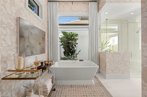 $13,750,000 | 142 Eugenia Drive, Naples, FL 34108