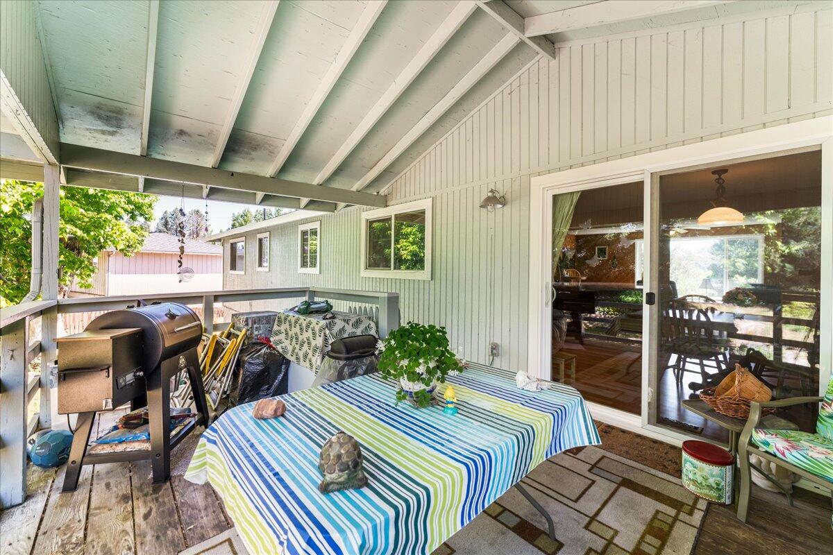 4093 Old Upton Road Central Point, OR 97502 - Photo 9 of 23 a outdoor space with furniture