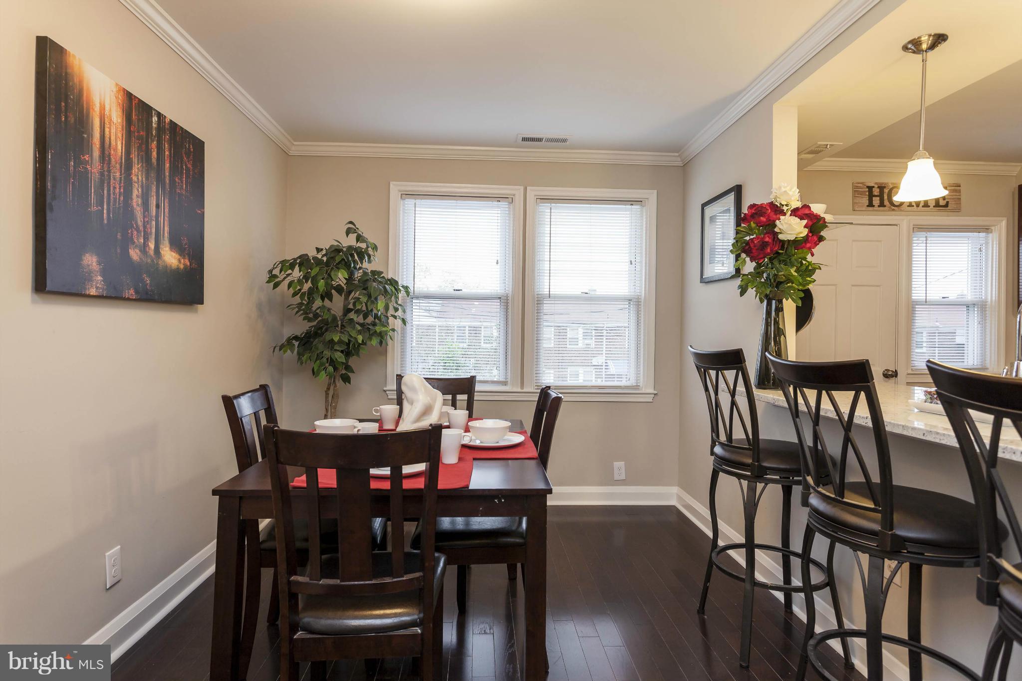 1602 Lochwood Road Baltimore, MD 21218 - Photo 7 of 28 Interior (General)